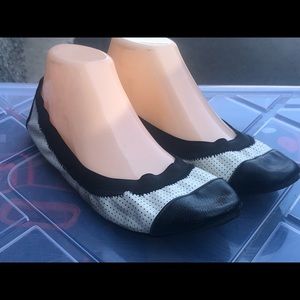 Capelli NY Elastic Black White Ballet Shoes SZ 8.5